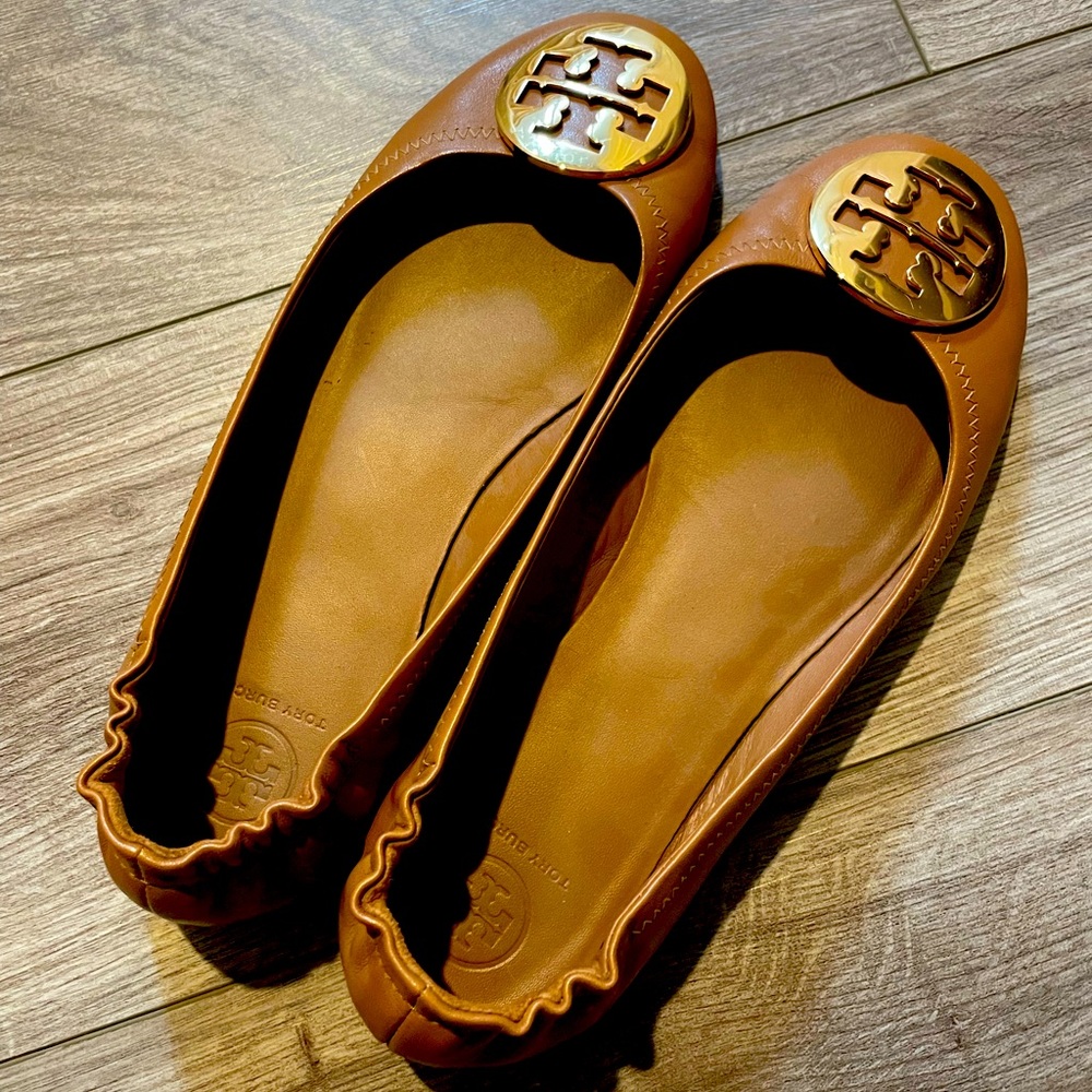 Minnie Travel Ballet Flat in Royal Tan